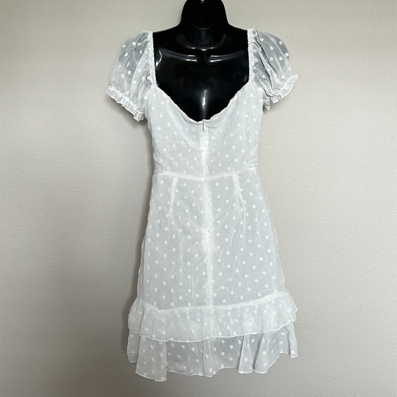 Princess Polly Mikail White Swiss Dot Puff Sleeve Sweetheart Neckline Mini Dress - Picture 8 of 11